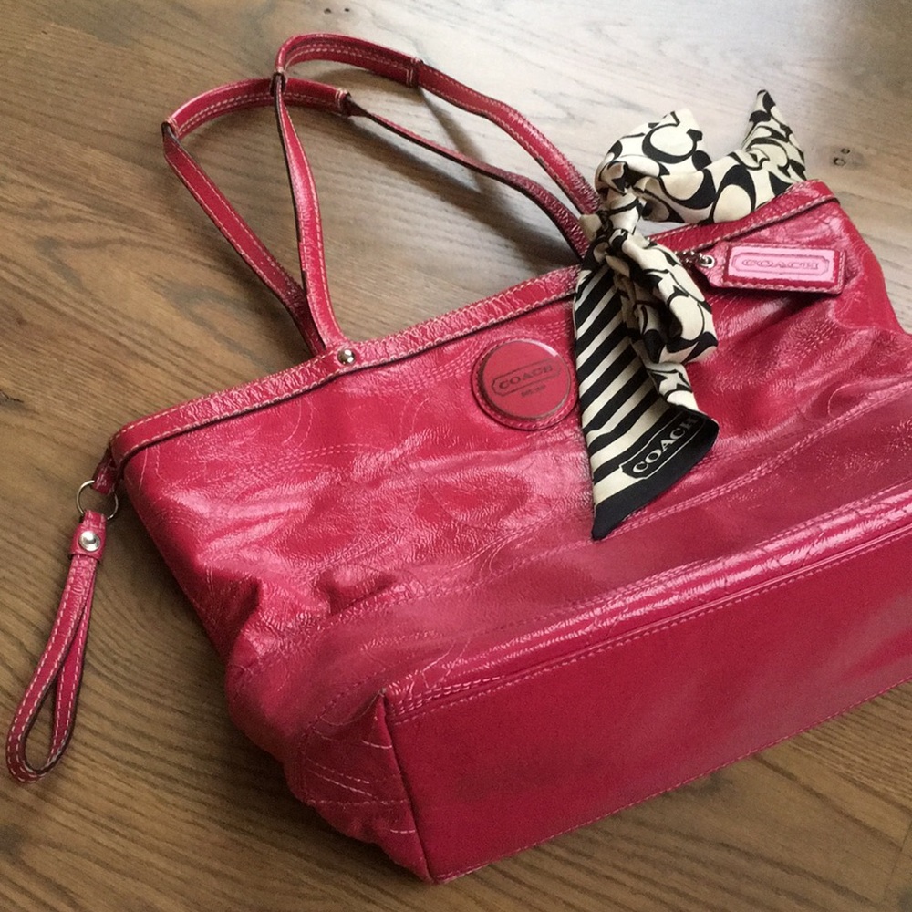 Coach Purse 👛 - Picture 5 of 5